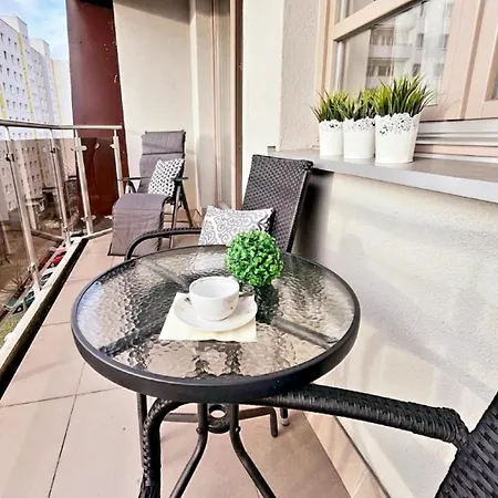 Bryza - Kwartał Róży Wiatrów - Garaż